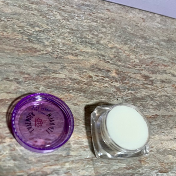 New Relaxcation Luxury Lavender bath and spa gift set - Picture 5 of 16